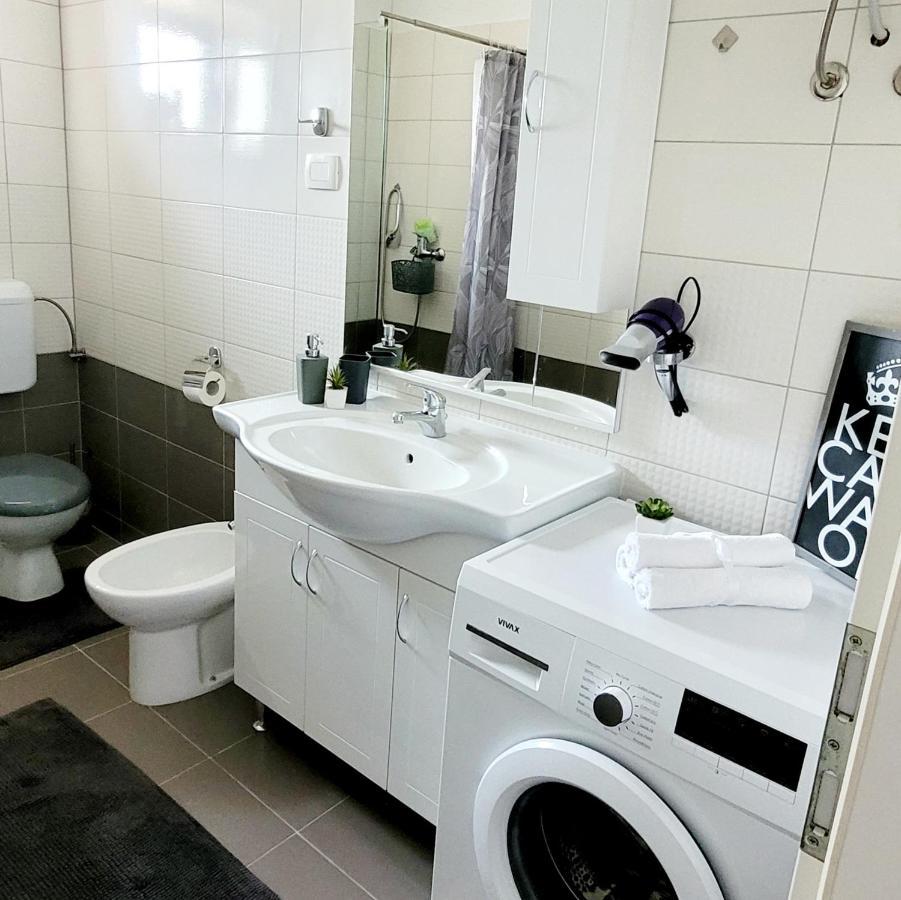 Apartman Rocky Petrovija 외부 사진